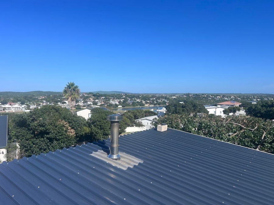 4 Bedroom Property for Sale in Kenton On Sea Eastern Cape